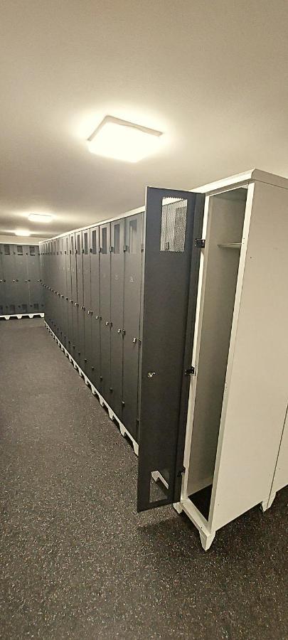 Apartman Na Kraji Lesa ヤノフ・ナト・ニソウ エクステリア 写真
